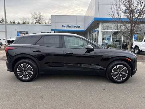 Used 2024 Chevrolet Blazer EV LT image 5