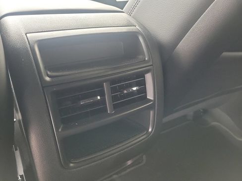 Used 2026 Cadillac XT5 Luxury FWD image 25