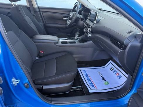 Used 2025 Nissan Sentra SV FWD image 15