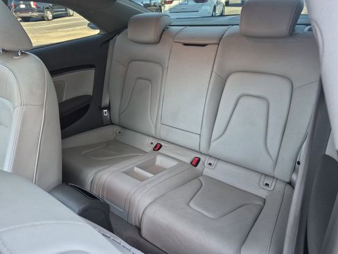 Used 2012 Audi A5 2.0T Premium image 14