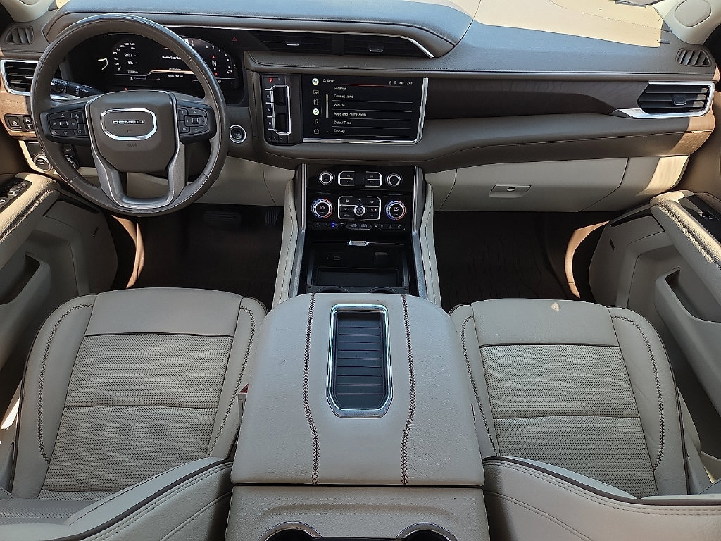 Used 2022 GMC Yukon Denali RWD image 10