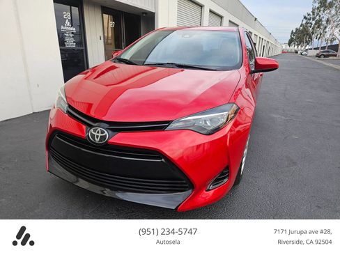 Used 2019 Toyota Corolla LE image 2