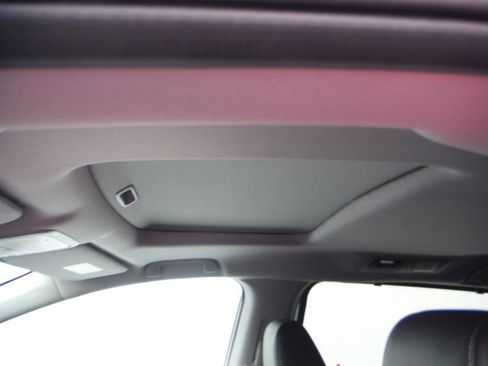 Used 2024 Honda Odyssey EX-L image 10