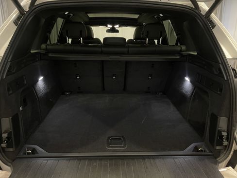 Used 2023 BMW X5 xDrive40i w/ M Sport Package image 28