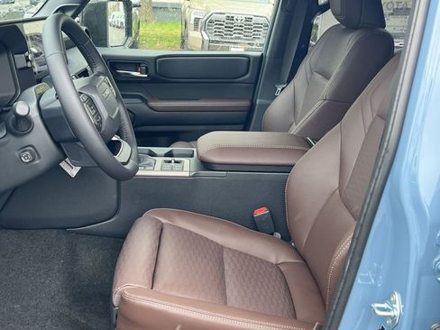 New 2026 Toyota Land Cruiser image 7