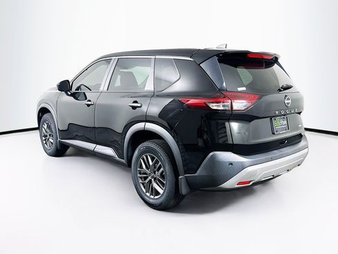 Used 2023 Nissan Rogue S AWD/4WD image 5