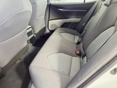Used 2024 Toyota Camry LE image 10