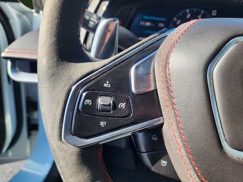 Used 2022 Chevrolet Corvette Stingray Premium Cpe w/ Z51 Performance Package image 24