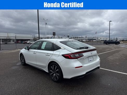 Certified 2024 Honda Civic EX-L image 6