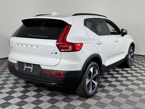 New 2026 Volvo XC40 B5 Plus w/ Protection Package Premier AWD/4WD image 5