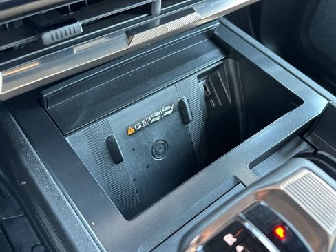 Used 2025 GMC Hummer EV 3X AWD/4WD image 12