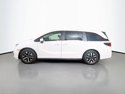New 2026 Honda Odyssey EX-L image 4