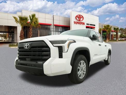 Used 2023 Toyota Tundra SR5 w/ SR5 Convenience Package image 33