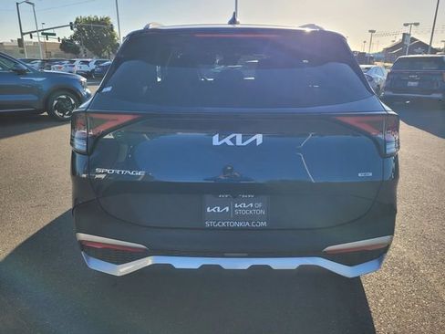 Used 2025 Kia Sportage EX w/ EX Premium Package AWD/4WD image 5