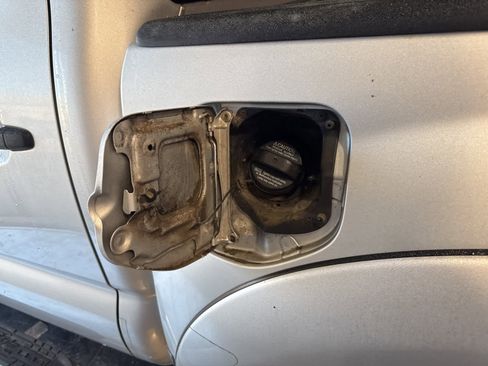 Used 2007 Toyota Tacoma 4x4 Double Cab image 11