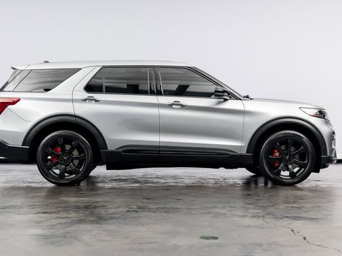 Used 2022 Ford Explorer ST w/ Equipment Group 401A image 21