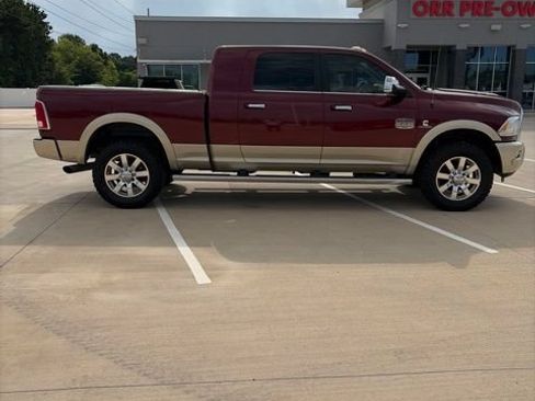 Used 2017 RAM 3500 Laramie Longhorn w/ Convenience Group AWD/4WD image 3