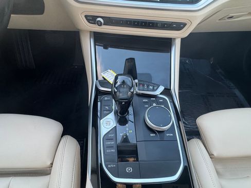 Used 2019 BMW 330i xDrive Sedan w/ Driving Assistance Package image 23