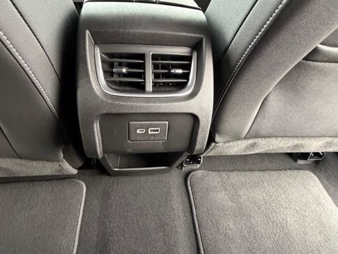 Used 2023 Chevrolet Blazer LT image 21