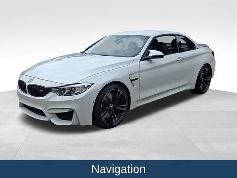 Used 2017 BMW M4 Convertible RWD image 4