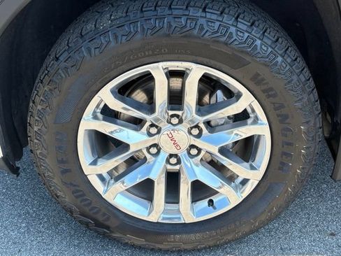 Used 2019 GMC Sierra 1500 SLT w/ SLT Premium Plus Package AWD/4WD image 27