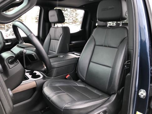 Used 2020 Chevrolet Silverado 1500 High Country w/ Technology Package image 36