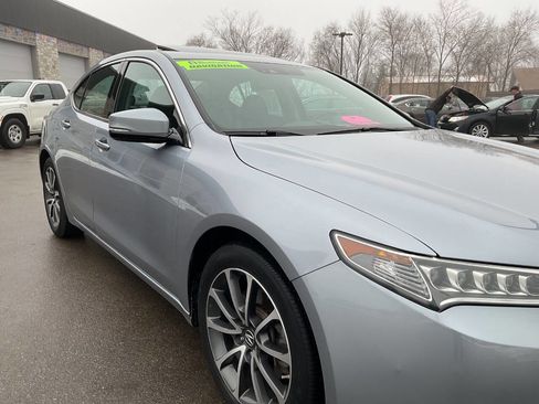 Used 2016 Acura TLX V6 SH-AWD w/ Technology Pkg image 11