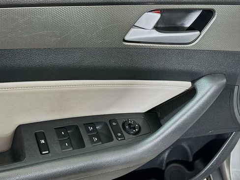 Used 2015 Hyundai Sonata Sport 2.0T image 17