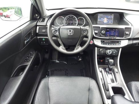 Used 2015 Honda Accord EX-L image 10
