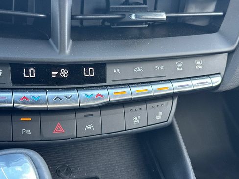 Used 2026 Cadillac CT4 Premium Luxury RWD image 29