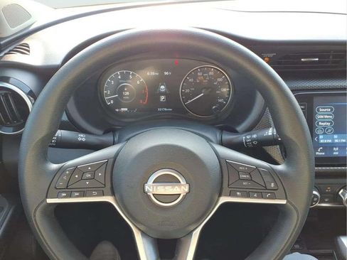 Used 2024 Nissan Kicks SV FWD image 15