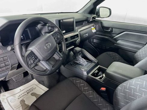 New 2026 Toyota Tacoma SR5 RWD image 9