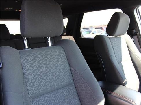 Used 2024 Dodge Durango GT image 25