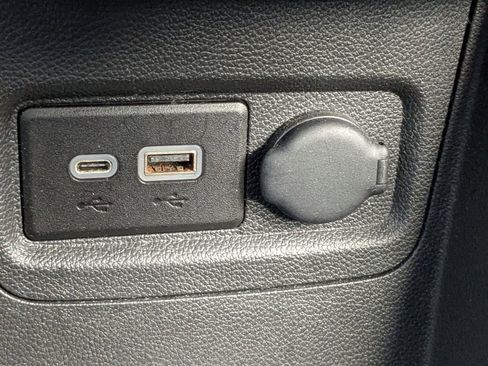 Used 2020 Chevrolet Spark LT image 19