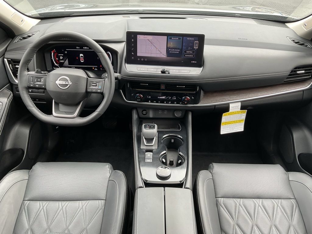 Used 2025 Nissan Rogue Platinum AWD/4WD image 17