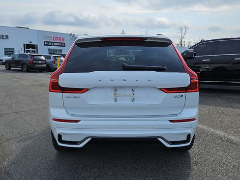 New 2026 Volvo XC60 B5 Plus w/ Protection Package Premier AWD/4WD image 5