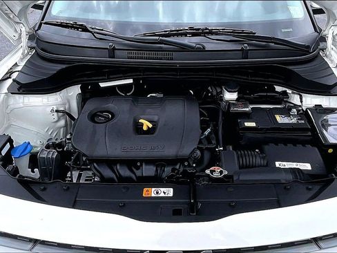 Used 2023 Kia Soul LX FWD image 30