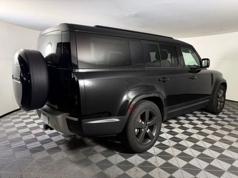 Used 2025 Land Rover Defender 130 S AWD/4WD image 7