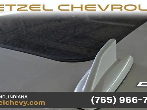 Used 2021 GMC Yukon XL Denali AWD/4WD image 3