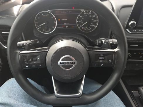 Used 2021 Nissan Rogue S image 34