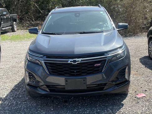 Used 2023 Chevrolet Equinox RS image 2