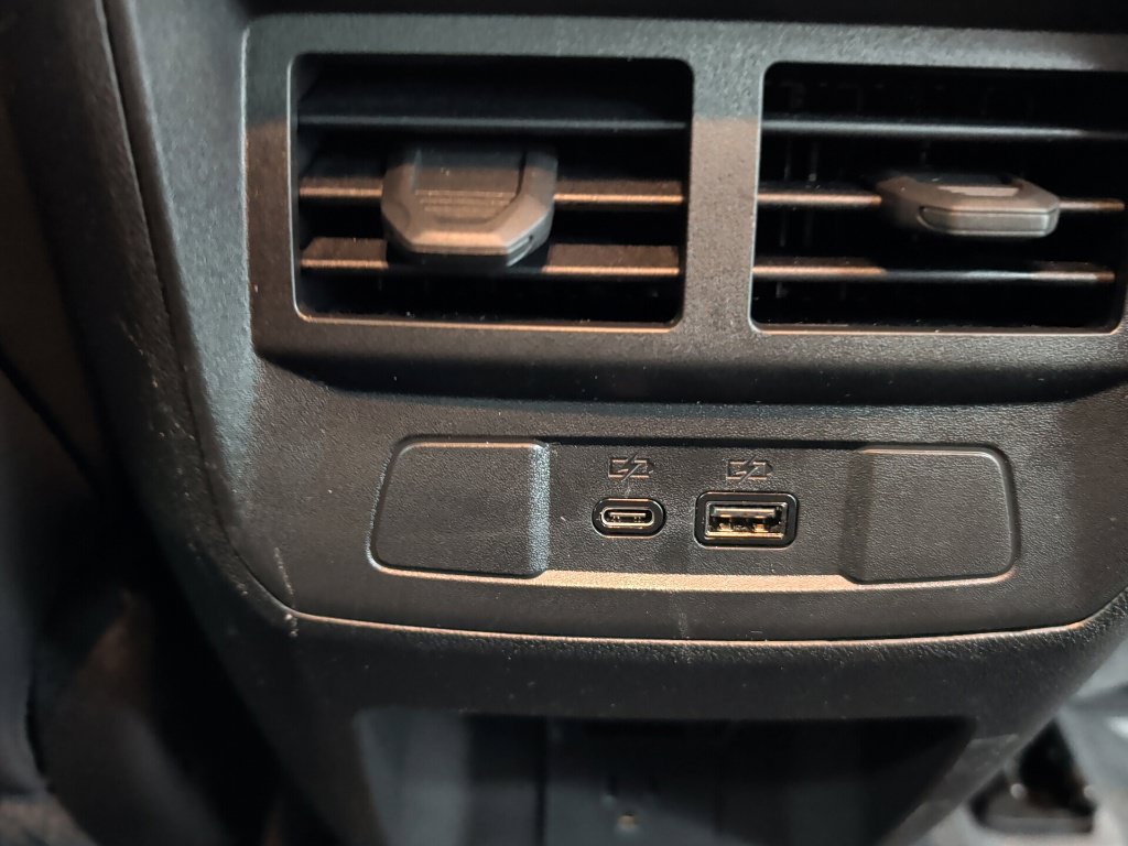 Used 2026 Chevrolet Colorado Z71 AWD/4WD image 30