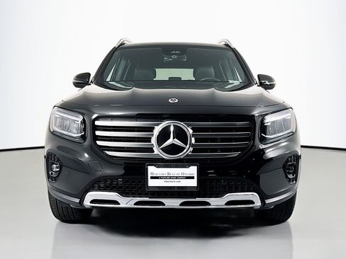 Certified 2025 Mercedes-Benz GLB 250 image 2
