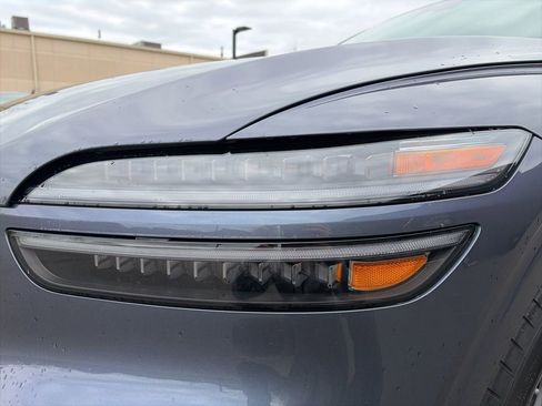 New 2026 Genesis GV70 2.5T AWD/4WD image 11