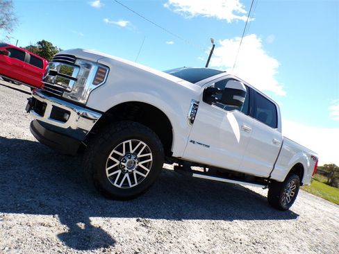 Used 2019 Ford F250 Lariat w/ Lariat Value Package image 33