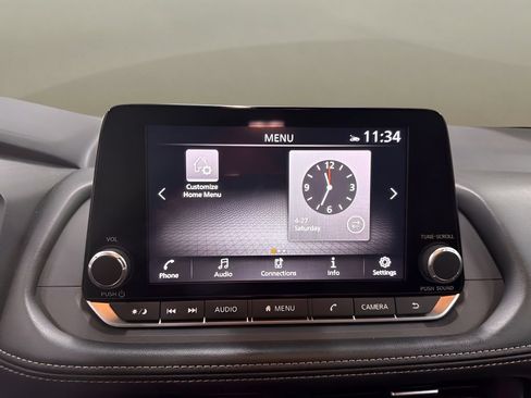 Used 2024 Nissan Rogue SV FWD image 38
