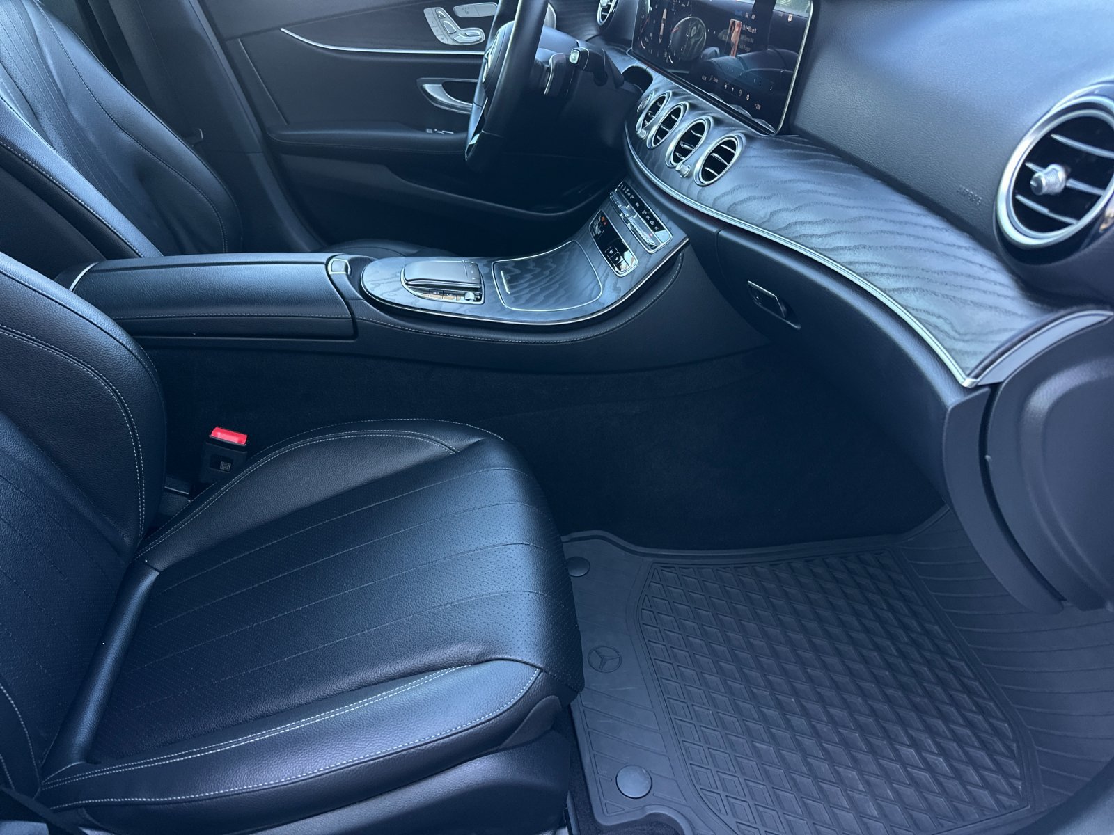 Certified 2023 Mercedes-Benz E 350 4MATIC Sedan image 15