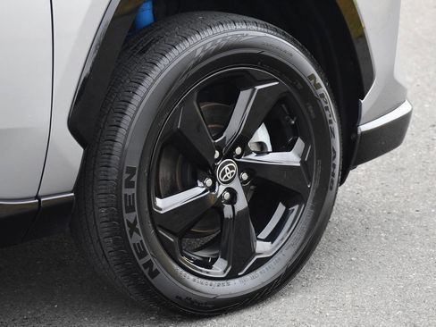 Used 2021 Toyota RAV4 XSE image 22