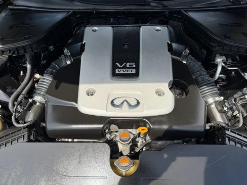 Used 2014 INFINITI Q50 Premium w/ Navigation Package RWD image 31