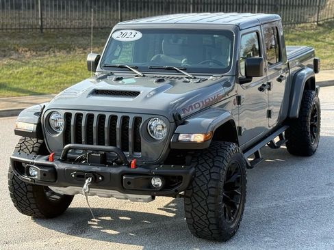 Used 2023 Jeep Gladiator Mojave w/ Cold Weather Group image 11